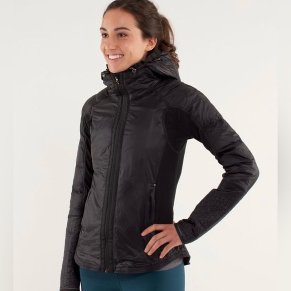 Lululemon Black Women’s Run Bundle Up Jacket - Picture 5 of 5